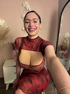 evangelineroos online show from 5, 8, 2026