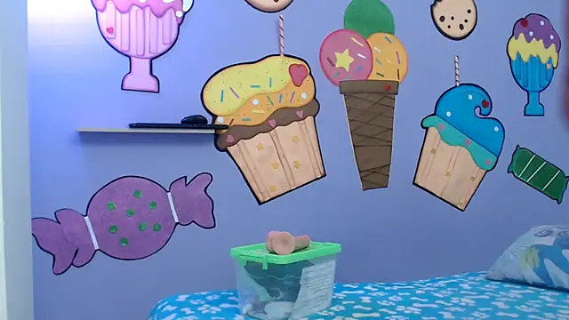 Snapshot of NOVAHOT98 chatting on 5, 1, 2026 NOVAHOT98 online show from 5, 1, 2026