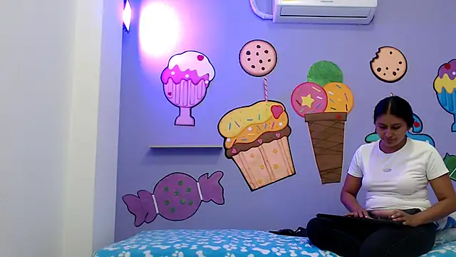 Snapshot of NOVAHOT98 chatting on 19, 2, 2026 NOVAHOT98 online show from 19, 2, 2026