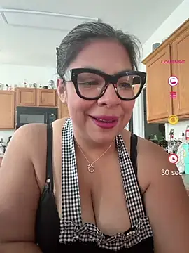 Snapshot of BettyWhispers chatting on 28, 6, 2026 BettyWhispers online show from 28, 6, 2026