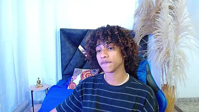 angelll18  online show from 23, 3, 2026