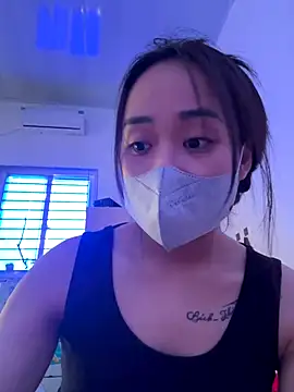 Snapshot of NinaBaby22 chatting on 18, 12, 2025 NinaBaby22 online show from 18, 12, 2025