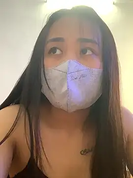 Snapshot of NinaBaby22 chatting on 12, 1, 2026 NinaBaby22 online show from 12, 1, 2026