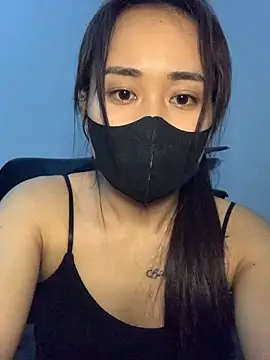 Snapshot of NinaBaby22 chatting on 4, 3, 2026 NinaBaby22 online show from 4, 3, 2026