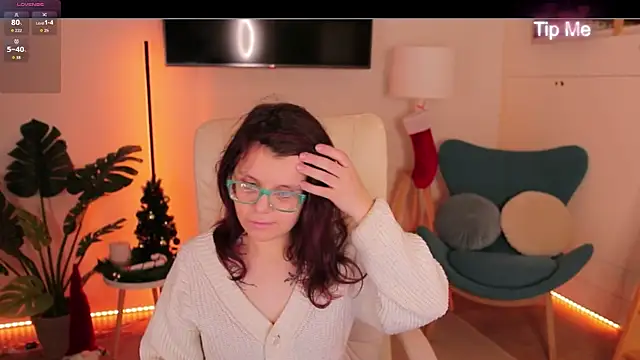 Snapshot of Ariell_Mini chatting on 22, 12, 2025 Ariell Mini online show from 22, 12, 2025