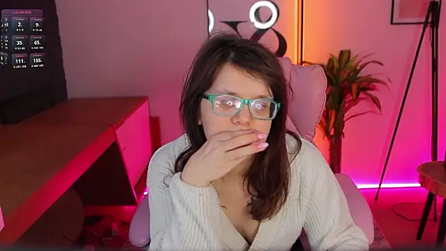 Snapshot of Ariell_Mini chatting on 6, 3, 2026 Ariell Mini online show from 6, 3, 2026