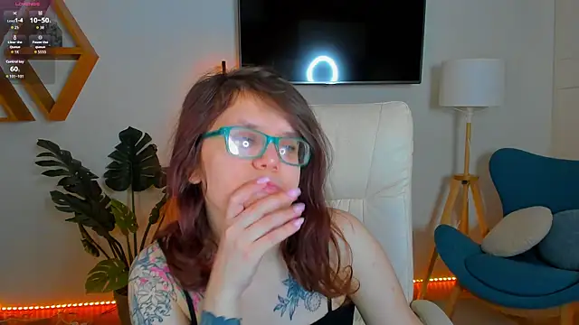 Snapshot of Ariell_Mini chatting on 10, 3, 2026 Ariell Mini online show from 10, 3, 2026