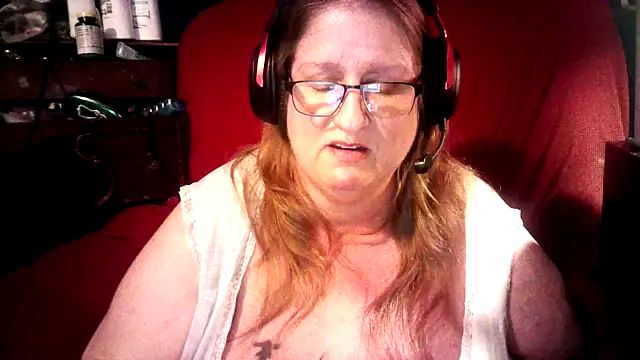 Snapshot of jade-belle chatting on 22, 2, 2026 jade-belle online show from 22, 2, 2026