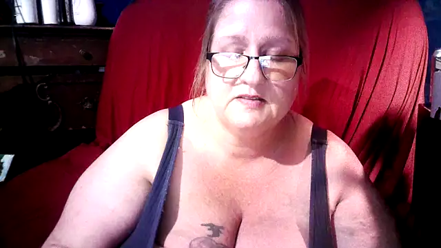 jade-belle online show from 29, 4, 2026