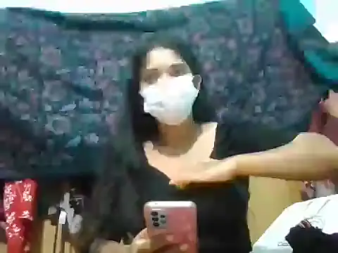 Snapshot of Aparavexa chatting on 16, 12, 2025 Aparavexa online show from 16, 12, 2025