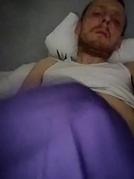 CrookedBunk3527 online show from 6, 1, 2026