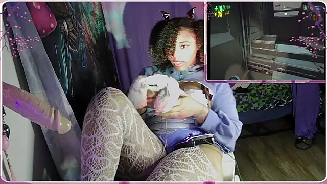 HonneyBunnyXO online show from 23, 3, 2026