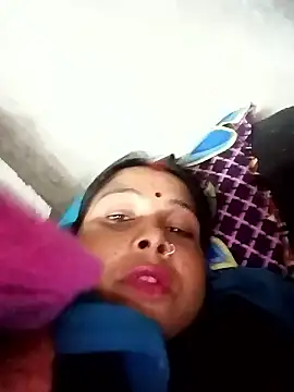 Snapshot of Shreya_pandit chatting on 9, 1, 2026 Shreya pandit online show from 9, 1, 2026