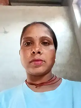 Snapshot of Shreya_pandit chatting on 13, 1, 2026 Shreya pandit online show from 13, 1, 2026