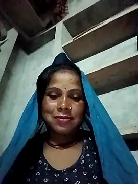 Snapshot of Shreya_pandit chatting on 1, 2, 2026 Shreya pandit online show from 1, 2, 2026