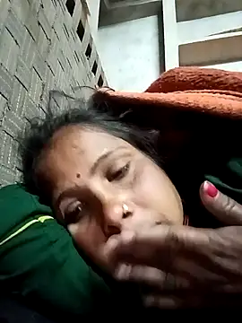 Snapshot of Shreya_pandit chatting on 15, 2, 2026 Shreya pandit online show from 15, 2, 2026