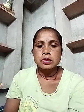 Snapshot of Shreya_pandit chatting on 22, 2, 2026 Shreya pandit online show from 22, 2, 2026