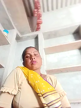 Snapshot of Shreya_pandit chatting on 13, 3, 2026 Shreya pandit online show from 13, 3, 2026