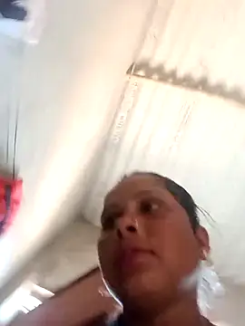 Snapshot of Shreya_pandit chatting on 22, 3, 2026 Shreya pandit online show from 22, 3, 2026