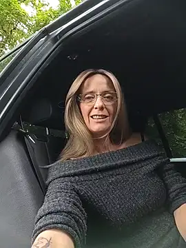 Sacha Scorp online show from 6, 5, 2026