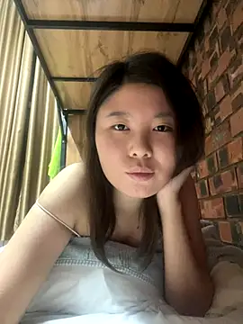 Snapshot of Sarah2127 chatting on 18, 12, 2025 Sarah2127 online show from 18, 12, 2025