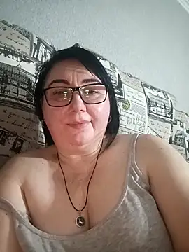 Snapshot of MariSwan222 chatting on 3, 2, 2026 MariSwan222 online show from 3, 2, 2026