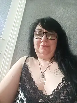 Snapshot of MariSwan222 chatting on 2, 7, 2026 MariSwan222 online show from 2, 7, 2026