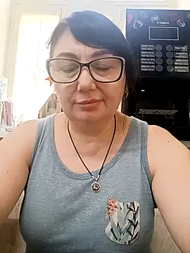 Snapshot of MariSwan222 chatting on 19, 7, 2026 MariSwan222 online show from 19, 7, 2026
