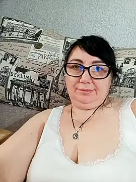 Snapshot of MariSwan222 chatting on 3, 8, 2026 MariSwan222 online show from 3, 8, 2026