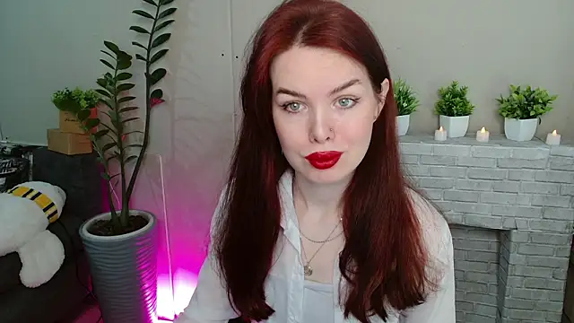 Snapshot of hot_neighbor chatting on 4, 3, 2026 hot neighbor online show from 4, 3, 2026