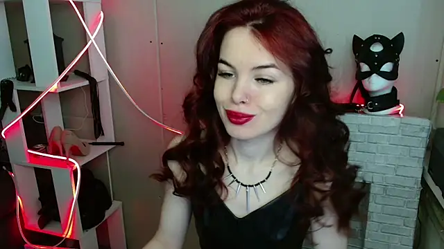hot neighbor online show from 5, 5, 2026
