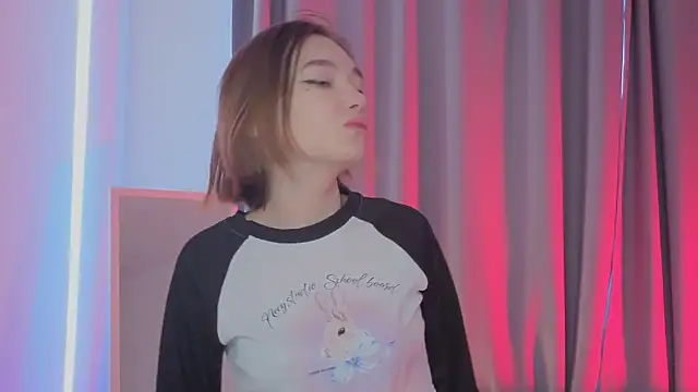 Snapshot of Leyla_crsh chatting on 16, 1, 2026 Leyla crsh online show from 16, 1, 2026