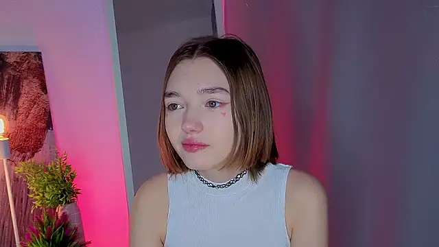 Snapshot of Leyla_crsh chatting on 2, 2, 2026 Leyla crsh online show from 2, 2, 2026