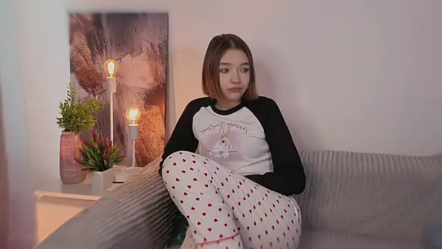 Snapshot of Leyla_crsh chatting on 5, 2, 2026 Leyla crsh online show from 5, 2, 2026