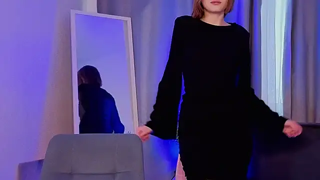 Snapshot of Leyla_crsh chatting on 13, 2, 2026 Leyla crsh online show from 13, 2, 2026