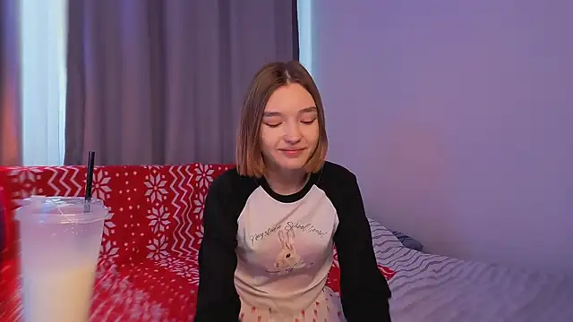 Snapshot of Leyla_crsh chatting on 18, 2, 2026 Leyla crsh online show from 18, 2, 2026