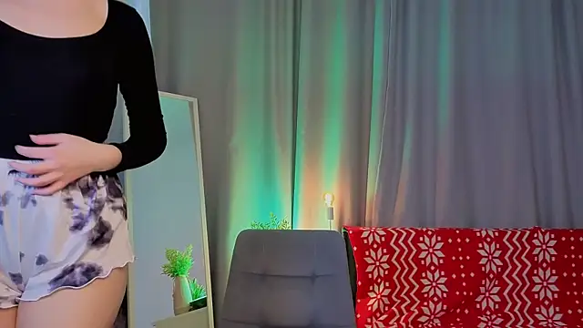 Snapshot of Leyla_crsh chatting on 22, 2, 2026 Leyla crsh online show from 22, 2, 2026