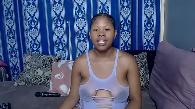 TemptingCloeXx online show from 11, 1, 2026