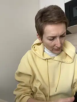 Sensual Flower online show from 11, 2, 2026