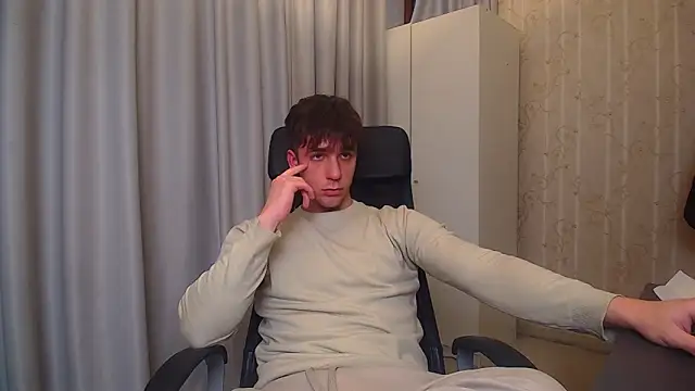 Snapshot of KellenWest chatting on 12, 1, 2026 KellenWest online show from 12, 1, 2026