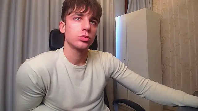 Snapshot of KellenWest chatting on 15, 1, 2026 KellenWest online show from 15, 1, 2026