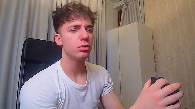 Snapshot of KellenWest chatting on 22, 2, 2026 KellenWest online show from 22, 2, 2026