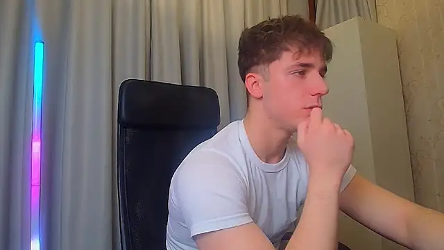 Snapshot of KellenWest chatting on 16, 3, 2026 KellenWest online show from 16, 3, 2026