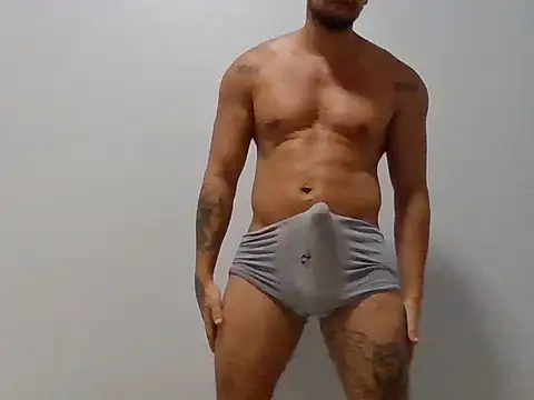 Snapshot of moreno_dotado22 chatting on 7, 1, 2026 moreno dotado22 online show from 7, 1, 2026