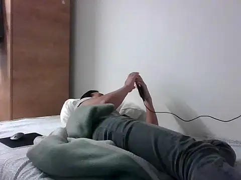 Snapshot of sweetpinoy2027 chatting on 12, 2, 2026 sweetpinoy2027 online show from 12, 2, 2026