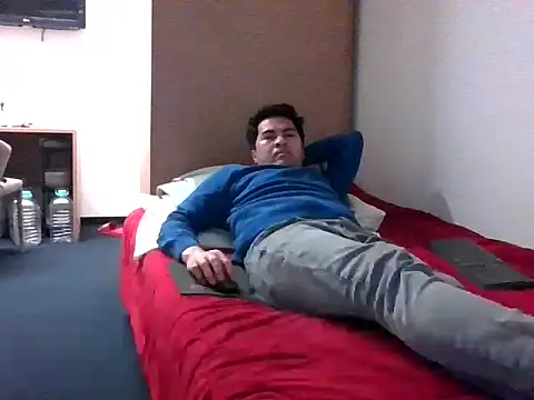 Snapshot of sweetpinoy2027 chatting on 20, 3, 2026 sweetpinoy2027 online show from 20, 3, 2026