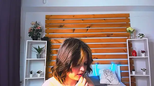 Mary Bryantt online show from 22, 3, 2026