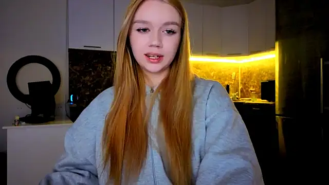 Snapshot of my_liss chatting on 8, 1, 2026 my liss online show from 8, 1, 2026