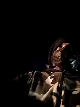 Snapshot of bnglrboy0886 chatting on 18, 12, 2025 bnglrboy0886 online show from 18, 12, 2025