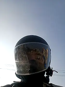 Snapshot of bnglrboy0886 chatting on 23, 12, 2025 bnglrboy0886 online show from 23, 12, 2025